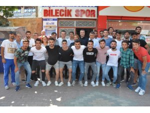 Bilecikspor’dan imza şovu