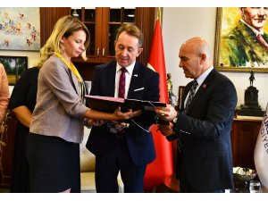 İzmir’in mermer fuarı dünya vitrinine çıkıyor