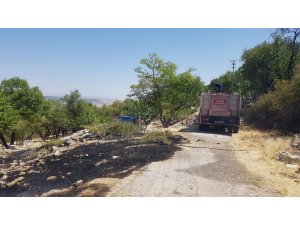 Besni’de anız yangını