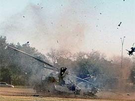 Afganistan'da helikopter düştü