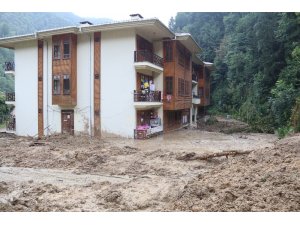 Rize’nin Hemşin ilçesinde yaşanan afetin boyutları gün ağarınca ortaya çıktı