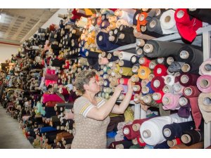 Rus tekstilcilerden AOSB’ye çıkarma