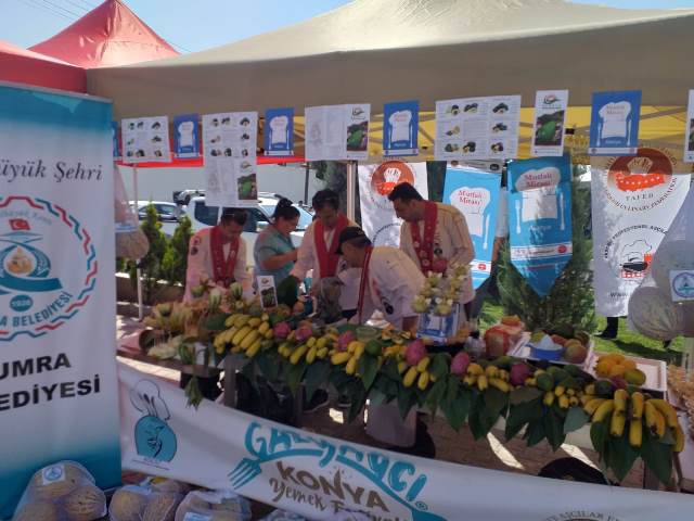 Meşhur Çumra kavununa yoğun ilgi