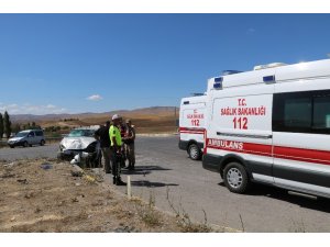 Sivas’ta otomobiller çarpıştı: 6 yaralı