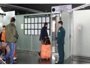 Rusya’da halk yerel seçimler için sandık başına gitti