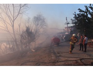 Büyükçekmece'de yangın