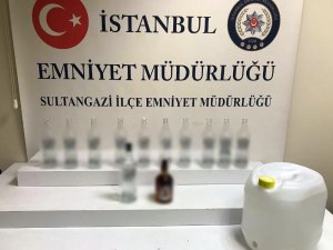 Sultangazi’de minibüse sahte içki baskını