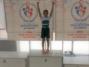 Çayırovalı sporcular madalyaya doymuyor