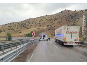 Erzincan'da trafik kazası: 5 yaralı