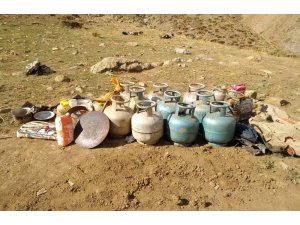 Van’da PKK’ya ait 3 sığınak imha edildi