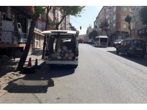 Bağcılar’da 24 yaşındaki gencin ağır yaralandığı kaza kamerada