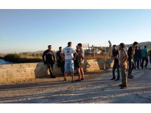 Sulama kanalında akıntıya kapılarak kayboldu