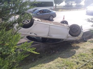 Samsun’da otomobil takla attı