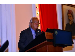Eşref Hamamcıoğlu: "Lise müdürü, Fenerbahçe üyeliğinden istifa etti"