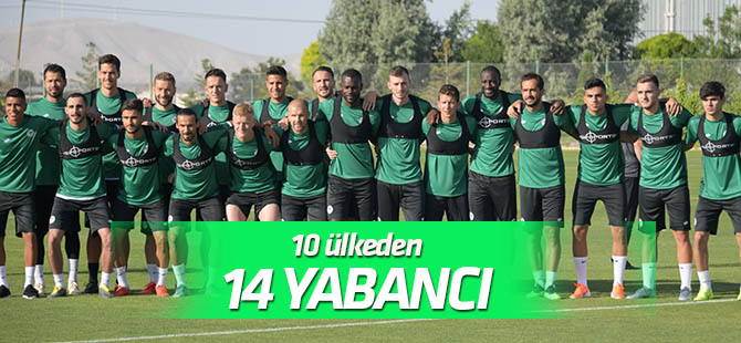 Konyaspor'da 10 ülkeden 14 yabancı futbolcu yer alıyor