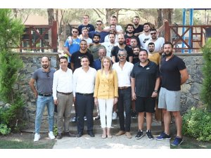 Başkan Doğan Denizli Basket’i Manisa’ya uğurladı