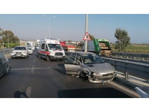 Kopmuş tekerle 100 metre gitti, diğer bariyere çarparak durabildi