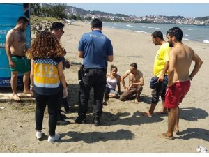Genç kız son anda kurtarıldı