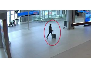 İstanbul Havalimanı’nda pırlanta operasyonu kamerada