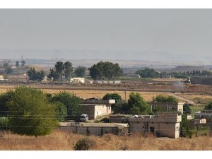 YPG sınır hattında varlık göstermeye devam ediyor