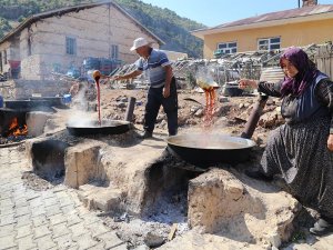 Hadim’de pekmez yapım sezonu başladı