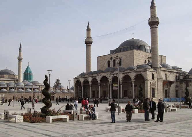 Cuma sonrası aşure ikramı yapılacak