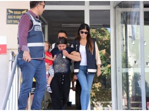 Yakalanacağını anlayınca kaçırmaya çalıştılar