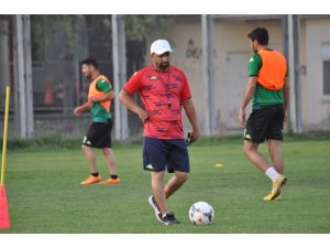 Yahyalıspor hedefini belirledi