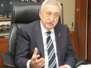 “Esnafımız faiz düşüşlerinden yararlanmalı”