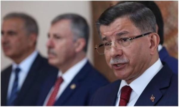Davutoğlu'nun istifası sonrası AK Parti'den sert tepkiler
