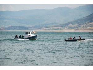 Gölde kaybolan işçiye 3. günde ulaşılamadı