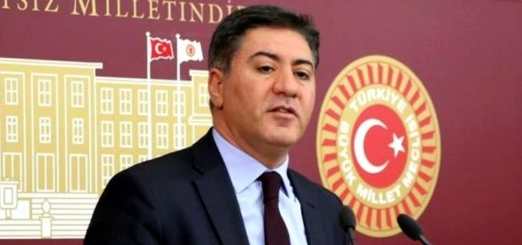 CHP'li vekile göre "PKK Marşı" okumak kayyum atamak için "yeterli değil!"