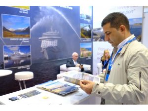 Başkan Günel, Avrupa’nın en büyük kruvaziyer turizm fuarına katıldı