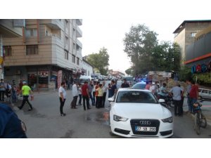Otomobil ile motosiklet çarpıştı: 1 yaralı