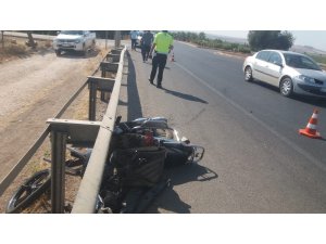 Şehit oğlunun mezarını ziyarete giden baba kazada hayatını kaybetti