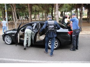 Narkotik polisinden "Huzurlu Okul" uygulaması