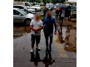 Tüm Türkiye’de aranıyor, Kuşadası’nda yakalandı