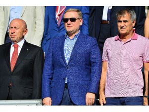 Nihat Özdemir ve Şenol Güneş, Başakşehir-Sivasspor maçında