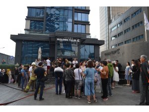 Bayrampaşa’daki bir otelde çıkan yangın paniğe sebep oldu