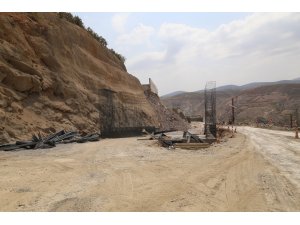 Eğiste Viyadüğü'nde çalışmalar sürüyor