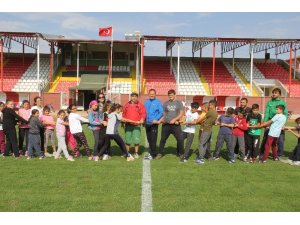 Minik sporcular, Türkiye Şampiyonası’na hazırlanıyor