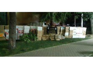 Gazete kaplı camdan şüphelenen polis 240 kilo kaçak tütün yakaladı