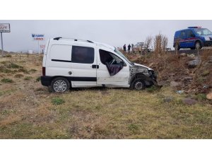 Develi’de trafik kazası: 3 yaralı