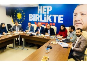 AK Parti İl Başkanlığı’nda geniş katılımlı istişare toplantısı