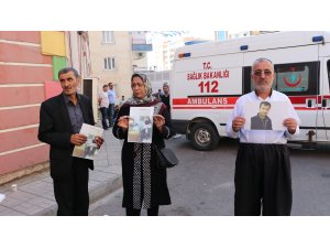 Diyarbakır annelerinin oturma eylemine İran'dan 5 aile katıldı