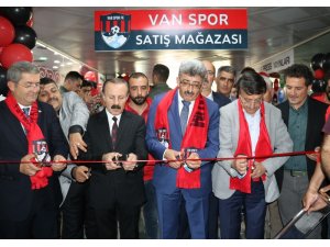 Van Spor Store Mağazası açıldı