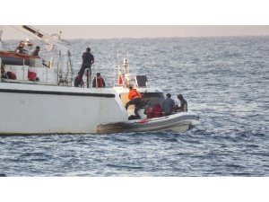 Çanakkale’de 73 düzensiz göçmen yakalandı