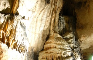 Tınaztepe Mağarası turizm sezonuna açıldı