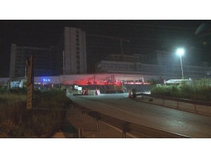 İzmir’de hastane inşaatının deposunda yangın çıktı