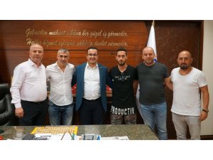 Paşa’dan orta sahaya bir transfer daha